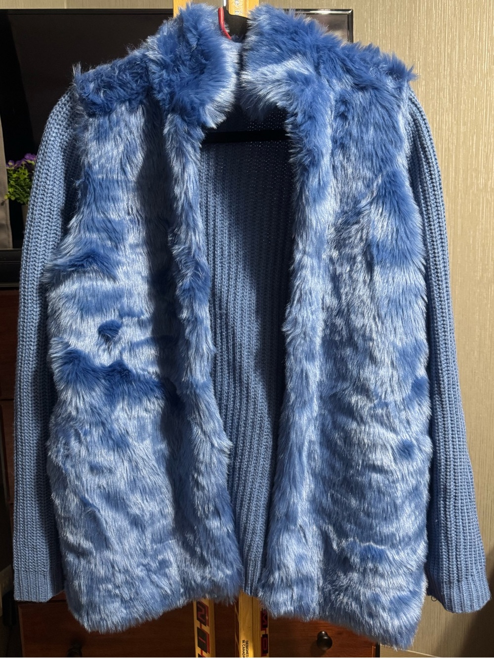 Roaman's Blue Ribbed Knit Cardigan Sweater with Faux Fur Front Trim Size 14/16